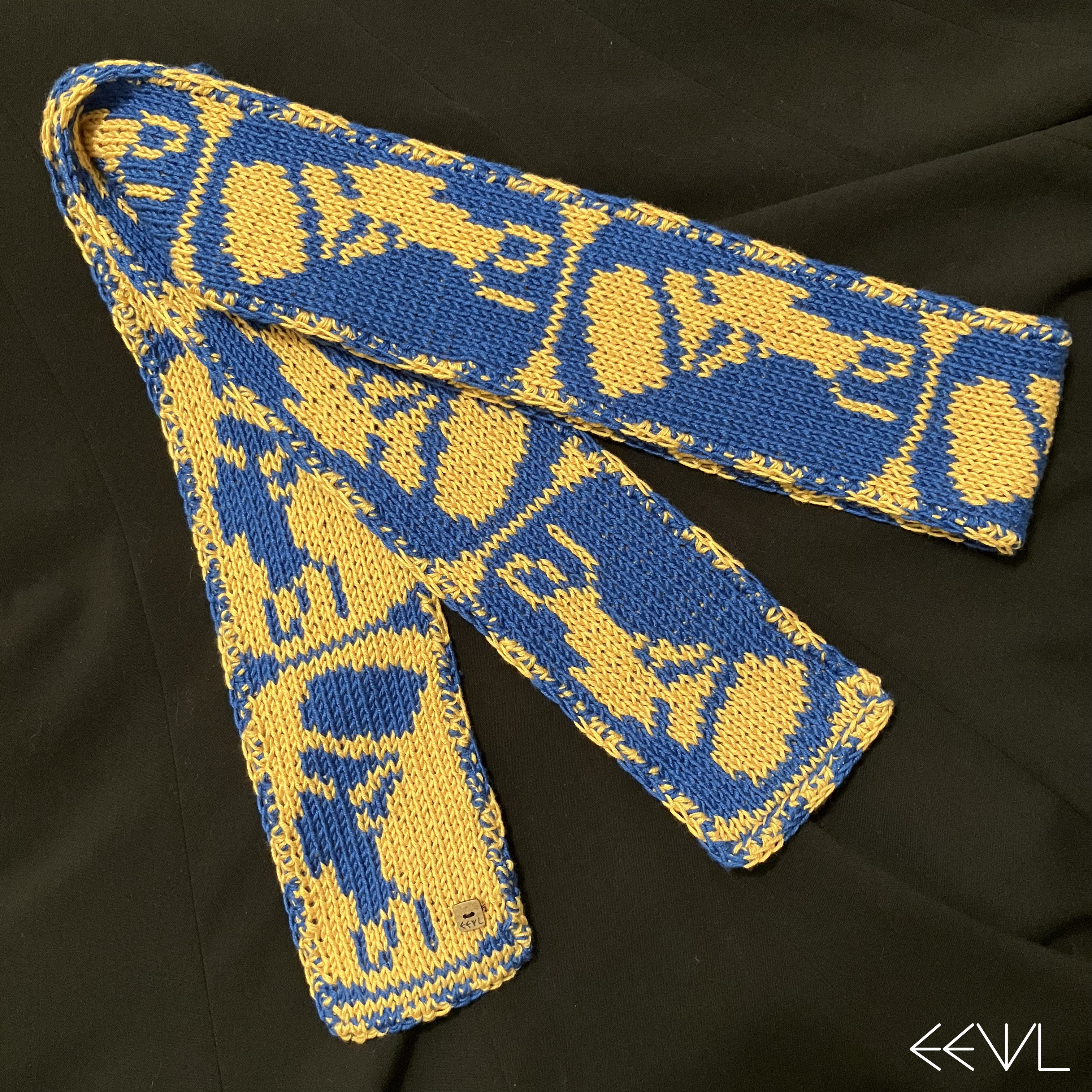 Queen Nefertiti, also known as Neferneferuaten-Nefertiti, is one of the most recognizable Egyptian queens. The inspiration for this scarf is her portrait bust on display in the Neues Museum in Berlin, Germany.